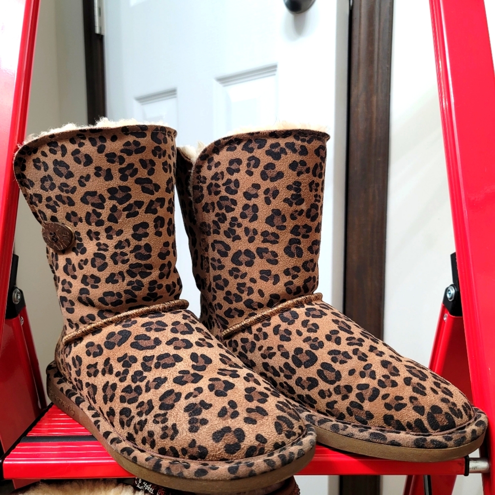 Bearpaw cheetah Rosaline boots